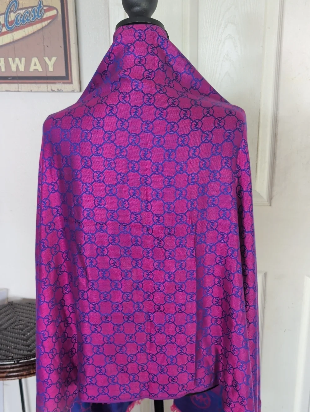 Michael Kors Women's Reversible Shawl Monogram OS NWT